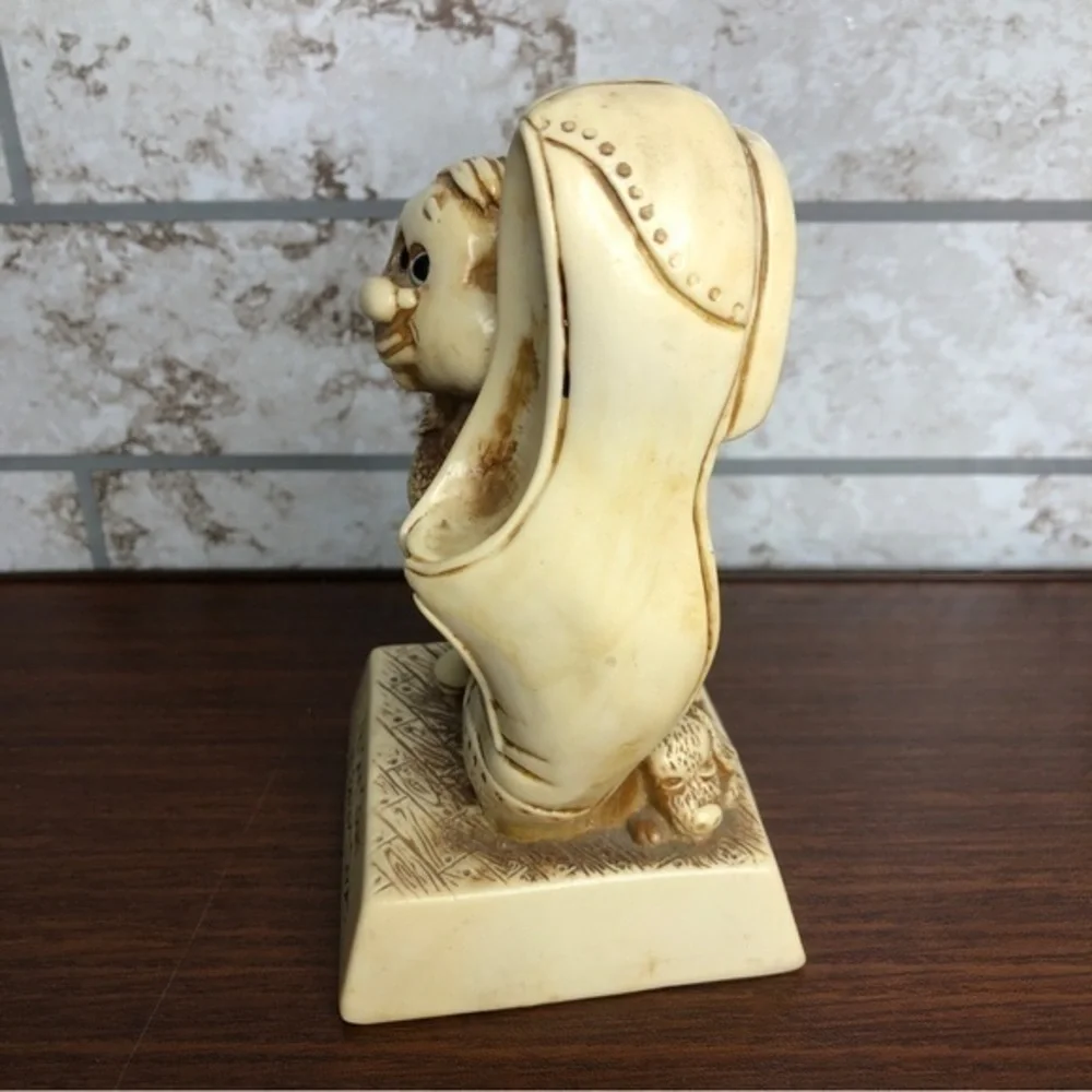 Vintage 1977‎ Russ Berrie figurine